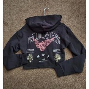 DARC SPORT Hoodie Memento Vivere WOLVES WOMENS CROP PULL OVER Size Sm Pink RARE